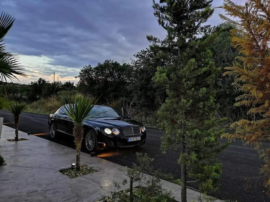 Villa Plagiari Sea View Плагиарион