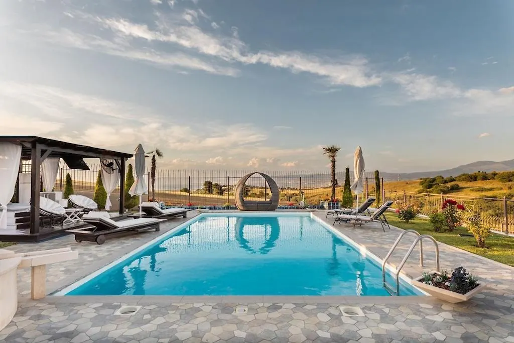 Villa Plagiari Sea View Плагиарион Греция