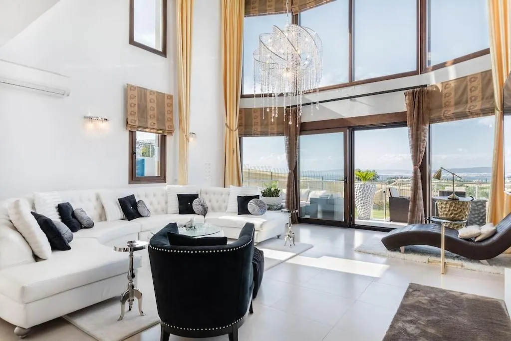 Villa Plagiari Sea View Плагиарион